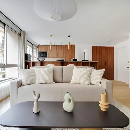 Pick A Flat's In Tour Eiffel - Rue De L'amiral Hamelin Parigi